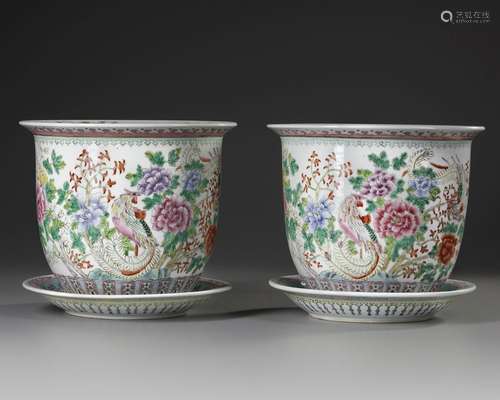 A PAIR OF CHINESE FAMILLE ROSE POTS ON STANDS, 19TH-20TH CEN...