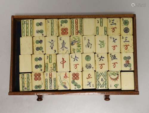 A Mah-Jong set, case 24cm wide x 16cm high