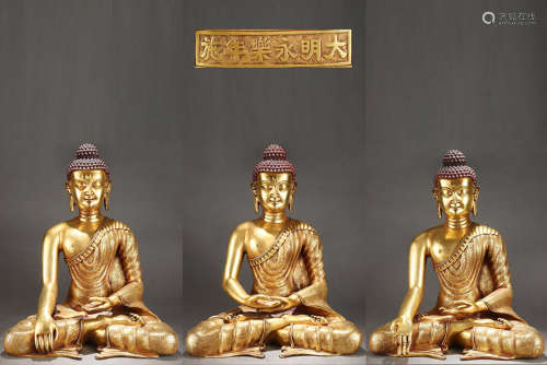 旧藏大明永乐款精铸紫铜胎鎏金三宝佛坐像一组