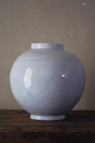 17-18世纪 古朝鲜白磁月亮罐