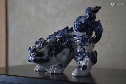 19世纪 日本江户明治时代蓝九谷狮子
