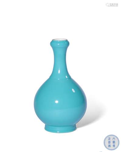 A CLAIR-DE-LUNE-GLAZED GARLIC-HEAD VASE,MARK AND PERIOD OF Y...