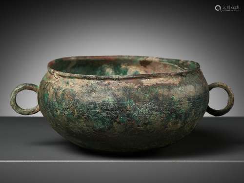 A BRONZE ELLIPTICAL BOWL, EASTERN ZHOU DYNASTY TO SPRING AND...