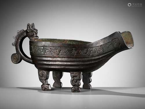 A BRONZE POURING VESSEL, YI, LATE SONG – EARLY MING DYNASTY