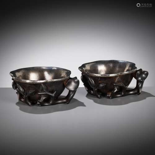 A PAIR OF SILVER-LINED ZITAN ‘MAGNOLIA’ LIBATION CUPS, CHINA...