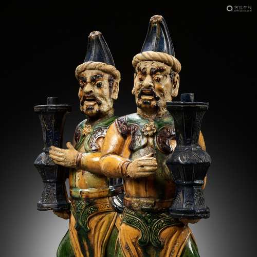 A PAIR OF SANCAI FIGURES OF PERSIAN AMBASSADORS, LATE MING D...