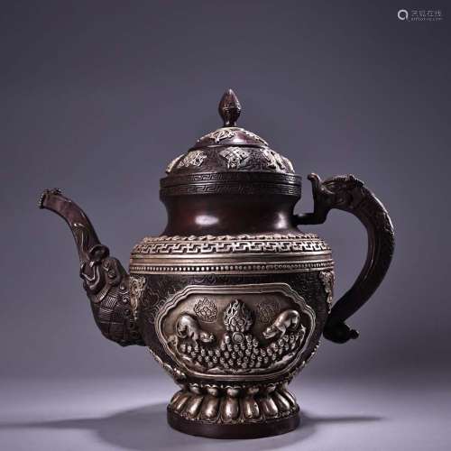 旧藏铜高浮雕鎏银吉祥八宝酥油茶壶