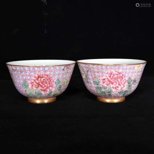 旧藏清雍正款珐琅彩牡丹花卉纹碗