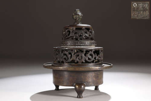 旧藏大明宣德款精铸铜胎分体式鼎式熏炉