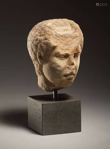 A HELLENISTIC MARBLE HEAD OF A YOUTH (ACTAEON?) 一个地狱时期...