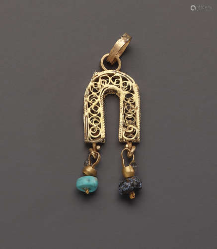 A ROMAN GOLD FILIGREE PENDANT  一个罗马金丝吊坠