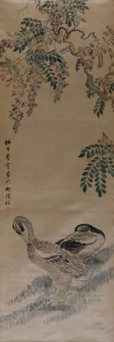 李育(1843-?) 紫藤双禽  设色绫本 立轴