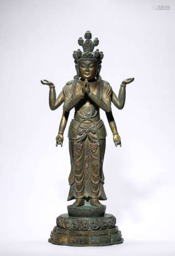 A Gilt-Bronze Avalokiteshvara Statue