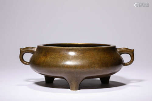 A Bronze Tripot Censer