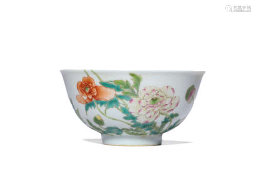 A Porcelain Famille-Rose Interlock Branches Bowl