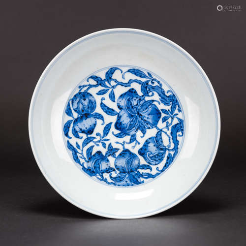 A BLUE AND WHITE 'PEACH' DISH