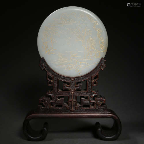 A CARVED WHITE JADE TABLE SCREEN