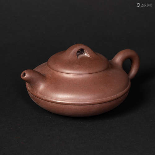 A ZISHA TEAPOT WITH COVER