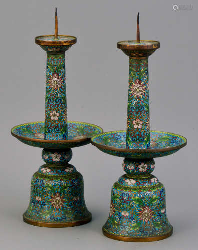 十九世紀 銅胎琺瑯纏枝蓮紋燭台 一對