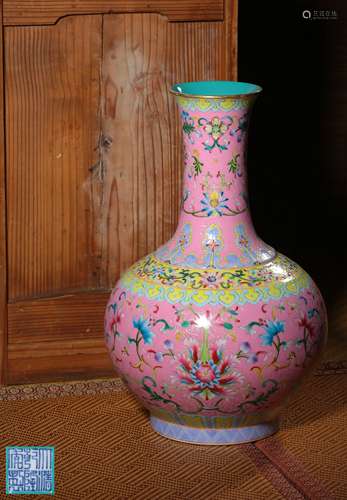 A RUBY-GROUND YANGCAI VASE,MARK AND PERIOD OF QIANLONG