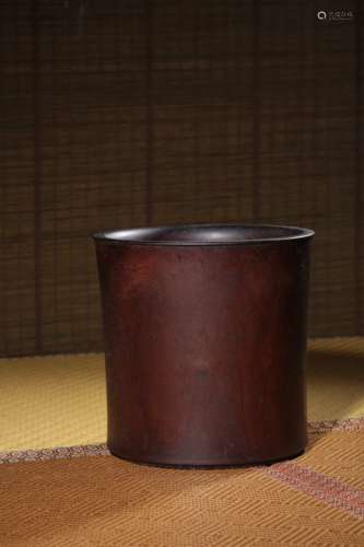 A CAEVED WOOD BRUSHPOT,QING DYNASTY