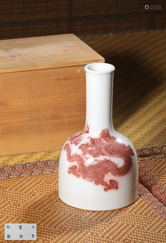 A COPPER-RED GLAZED BELL-SHAPED VASE,MARK AND PERIOD OF KANG...