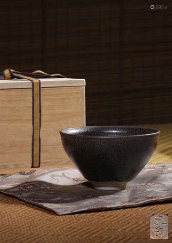 A JIANYAO SILVER TEMMOKU TEA BOWL，SONG DYNASTY