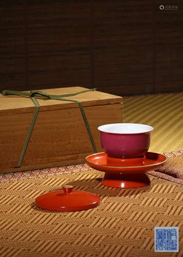 A ROUGE-GLAZED CUP,MARK AND PERIOD OF QIANLONG