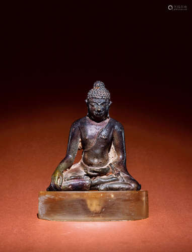 9-10世紀  銅佛坐像