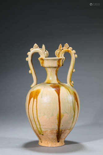 A Sancai Hu-Form Vase