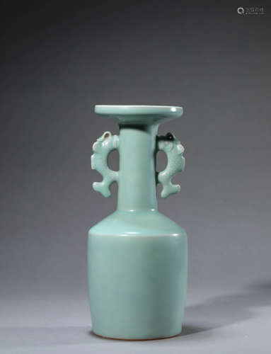 A Longquan Celadon-Glazed Vase