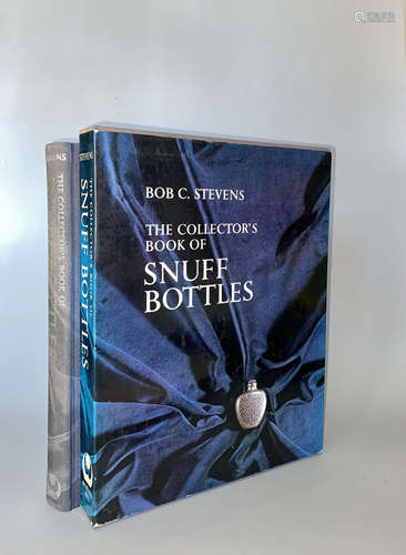 1976年 THE COLLECTION'S SNUFF BOTTLE《中国鼻烟壶收藏》