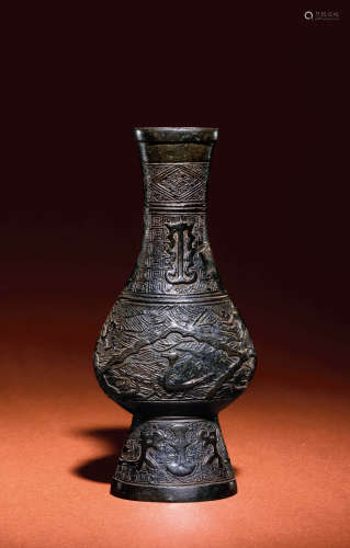 銅製山海經紋式扁瓶