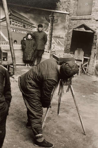 1957年拍摄 马克吕布 北京街头 相纸 1张