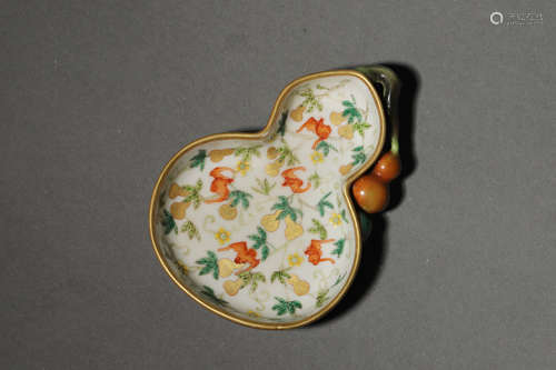 A FAMILLE ROSE DOUBLE-GOURDS SHAPED BRUSH WASHER, DAOGUANG M...