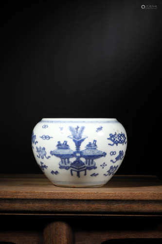 A BLUE AND WHITE 'HUNDRED ANTIQUES' JAR