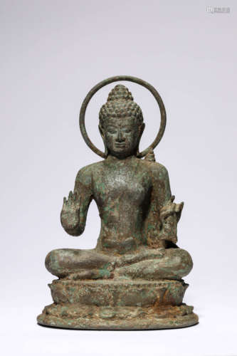 A Bronze Sakyamuni Statue