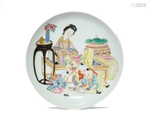 A Porcelain Famille-Rose Story Dish