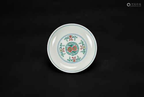 A Duo Cai ‘ Floral ’ Dish.