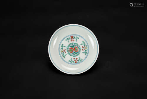 A Duo Cai ‘ Floral ’ Dish.