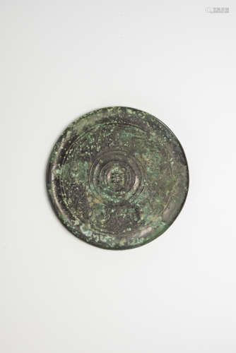 WArring States Period-A Bronze Mirror With Dragon Motif