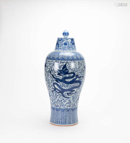 Early 20th Century - Large Blue And White ‘Dragon’ Vase.