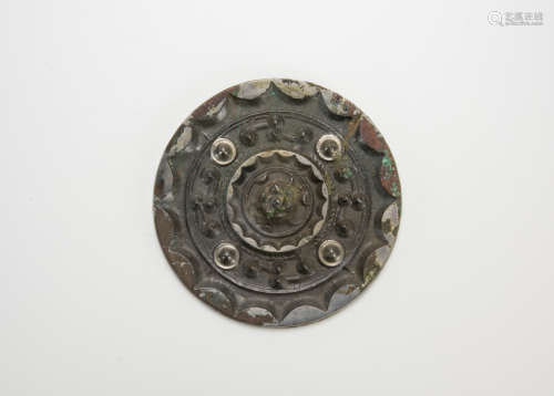 Westren Han - A Bronze Mirror