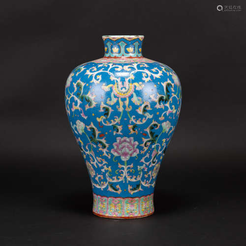 A CHINESE BLUE GROUND INLAID CARVING FLOWER MEIPING VASE, MI...