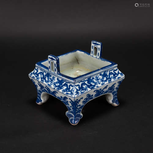 CHINESE BLUE AND WHITE 'DRAGON' INCENSE BURNER WITH 'WAN LI'...