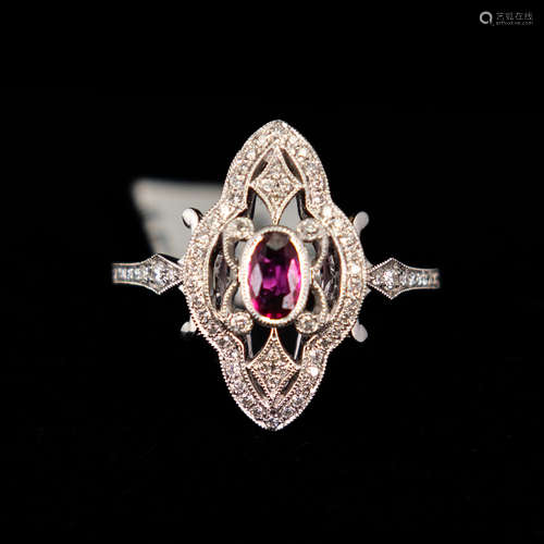 18K WHITE GOLD NATURAL RUBY CORUNDUM AND DIAMOND RING WITH G...