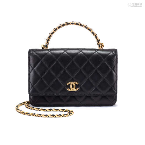 CHANEL WOC IN BLACK LAMP LEATHER