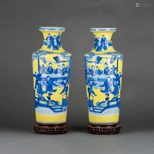 PAIR OF BLUE & WHITE YELLOW-GROUND VASES, QING DYNASTY