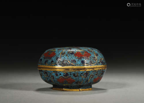A cloisonne box,Qing Dynasty,China