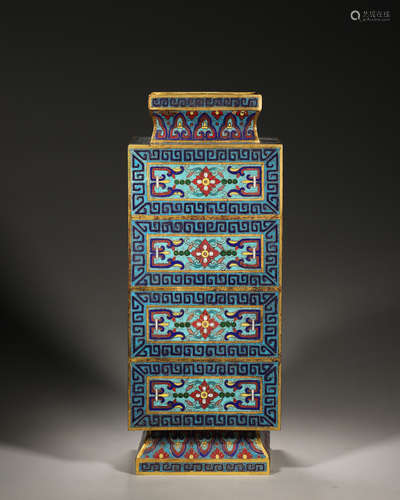 A flower patterned cloisonne cong vase,Qing Dynasty,China